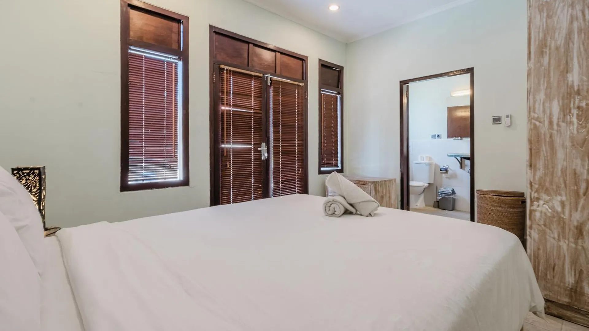 Villa Vista 3 Seminyak