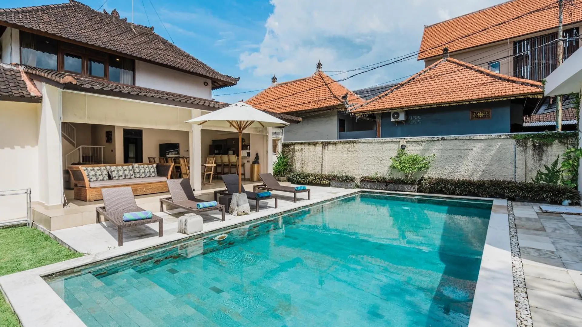 Villa Vista 3 Seminyak